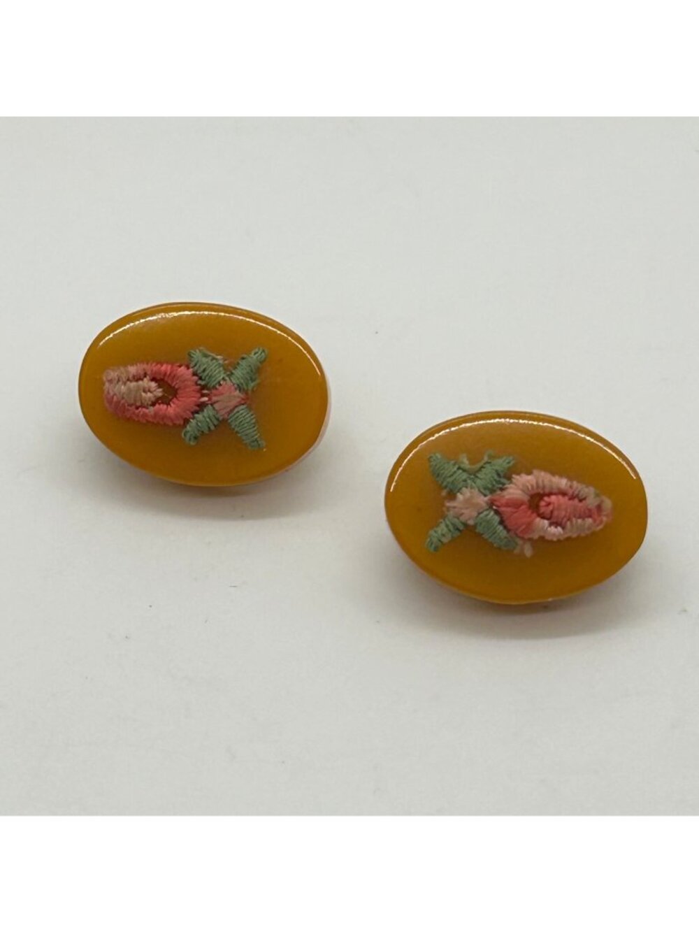 Bakelite Clip-On Earrings  Butterscotch Pink & Green Embroidered Floral Vintage - Picture 2 of 15